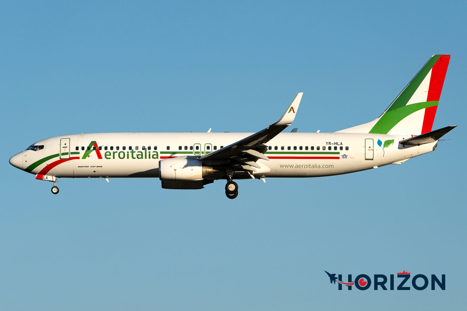 Aeroitalia Boeing 737-8HC(WL) YR-HLA — Horizon