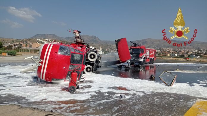 igili del Fuoco's S64 Skycrane crashes on landing, both crew saved