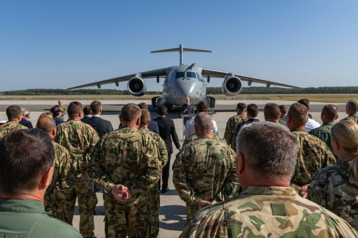 C-390 delivery to Hungarian Air Force. Photo: Embraer